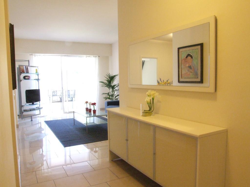 Appartement Au Chateau Vallaya Menton Exterior photo